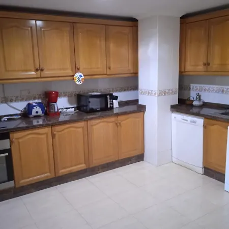 Residencial - Los Pinos Apartment